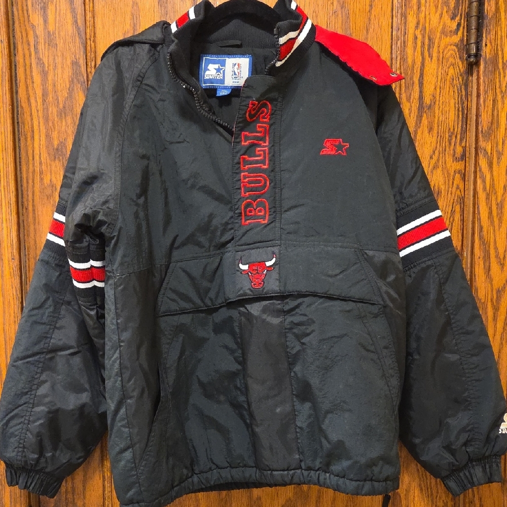 STARTER Black and Red Bulls Jacket